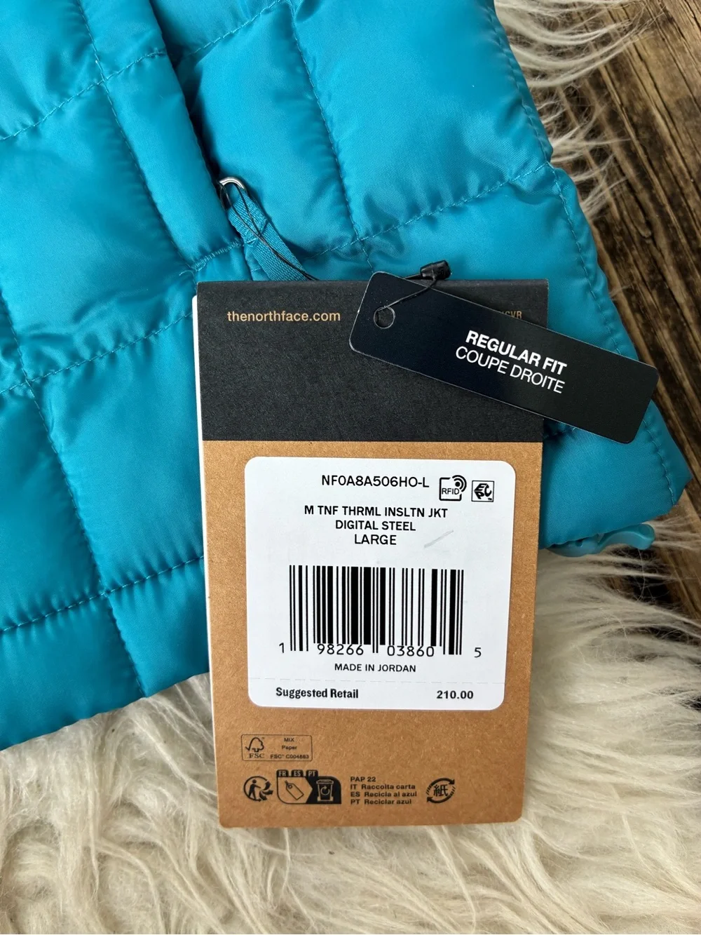 🌺NWT $210 The North face thermal insulation jacket in digital steel size LARGE🌺